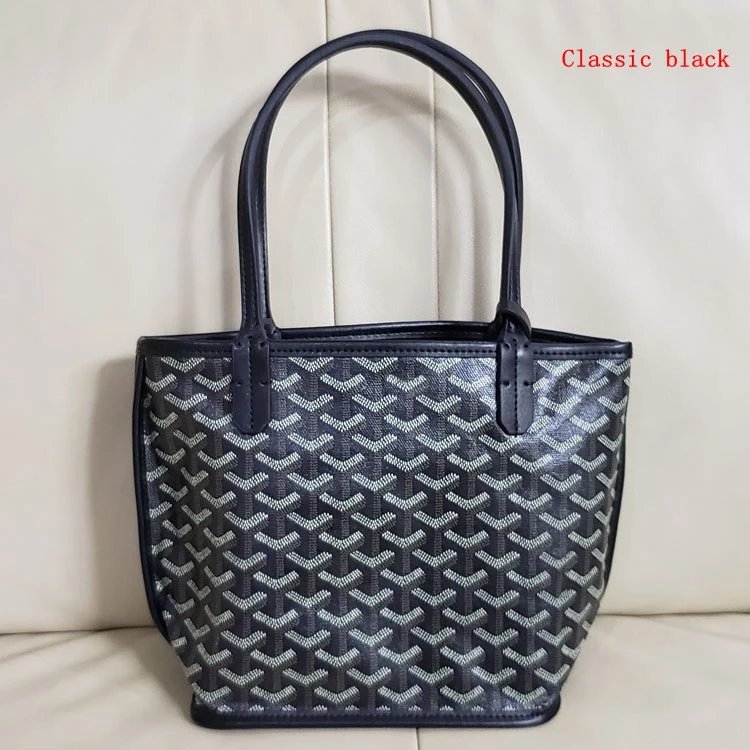 Goyard White Handbag 5