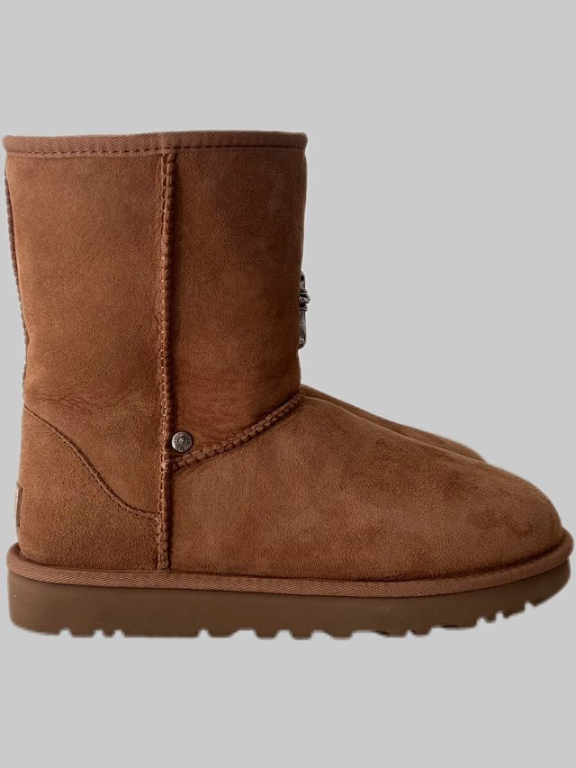 Chrome hearts uggs: seller detail photo 6