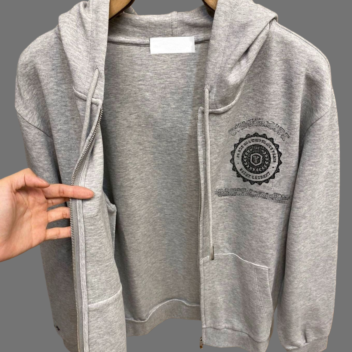 Medal Gray