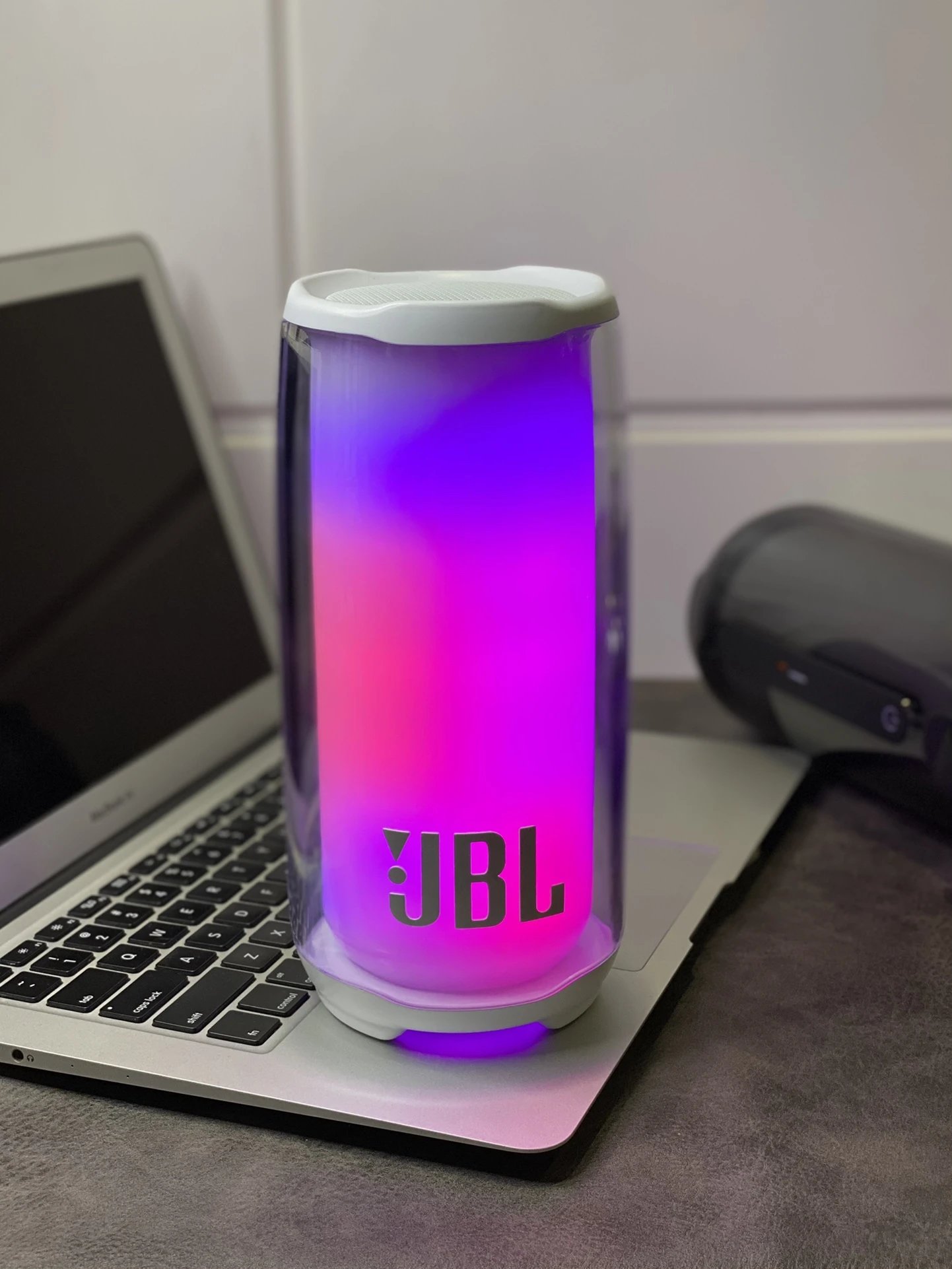 Digital-high-quality audio