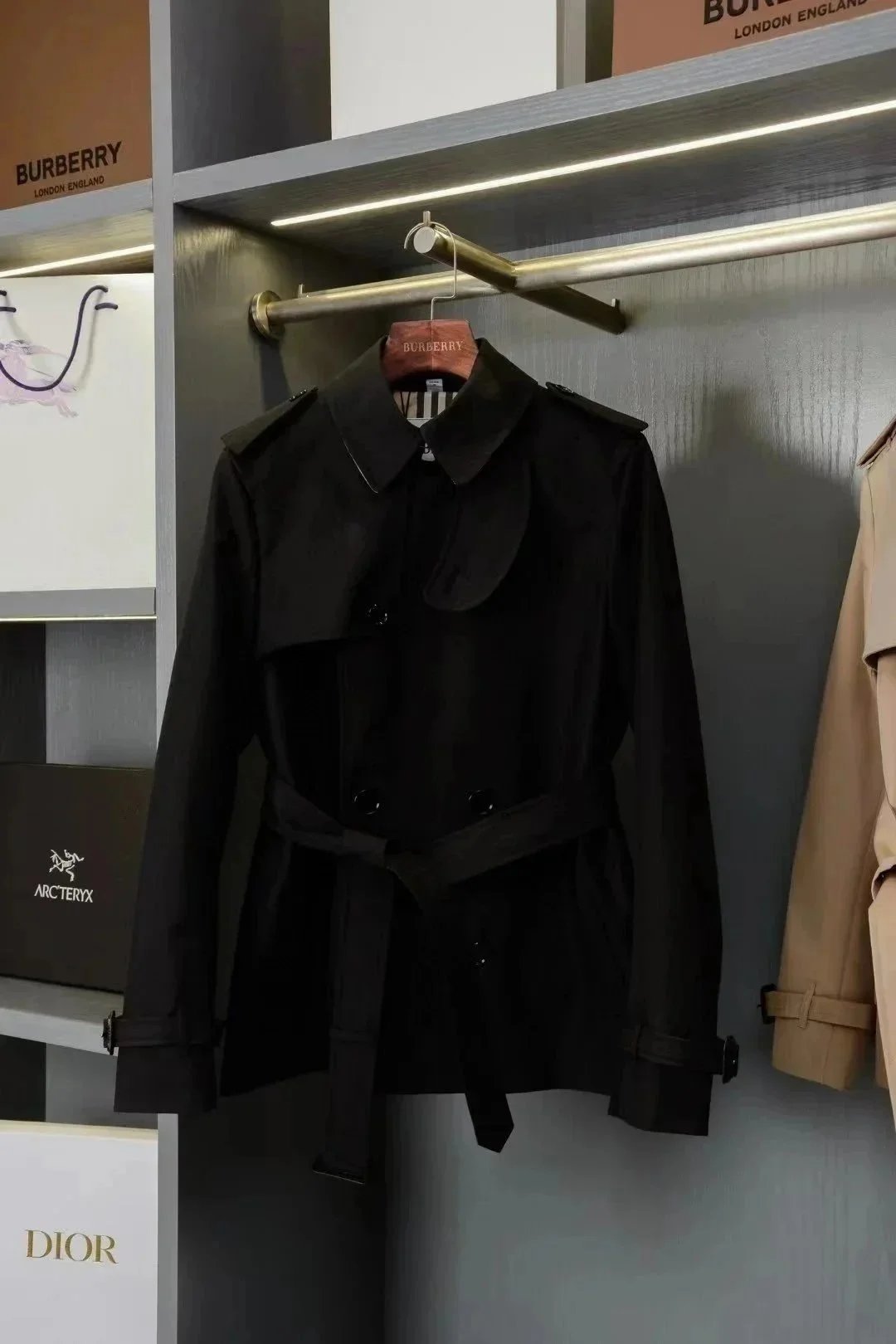 Women's coat 8