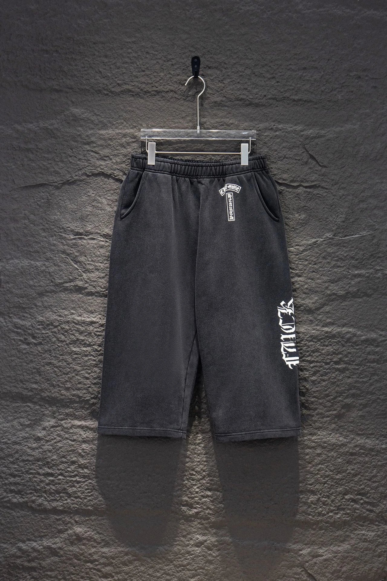 capri pants