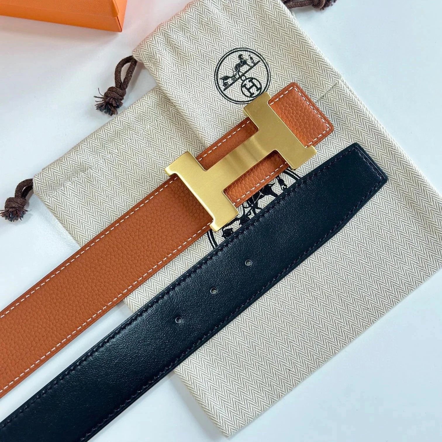 No.15 Earth Yellow / Brushed Gold Buckle (Lychee Grain)