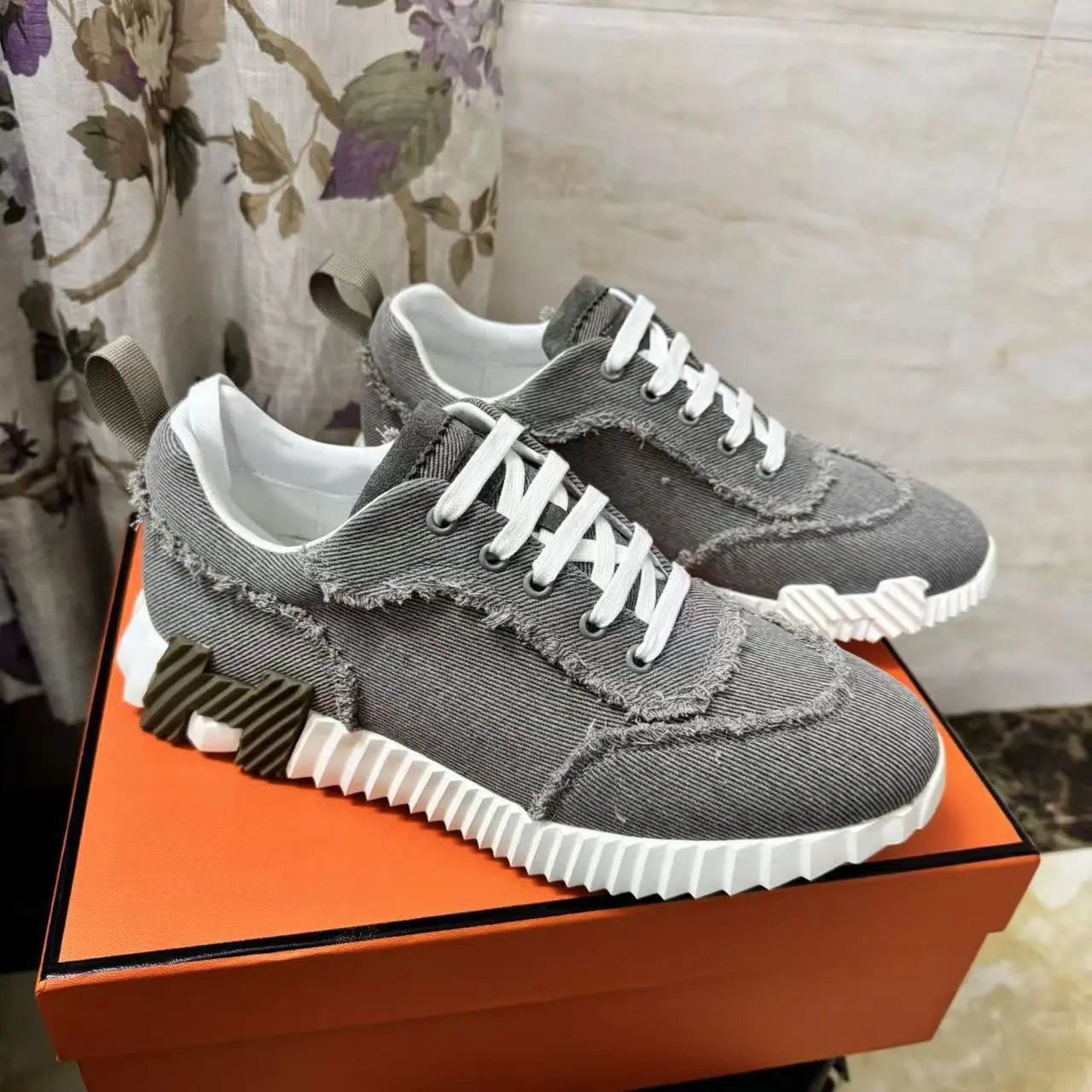 Unbranded Sneakers Distressed denim lace-up with serrated sole image 2