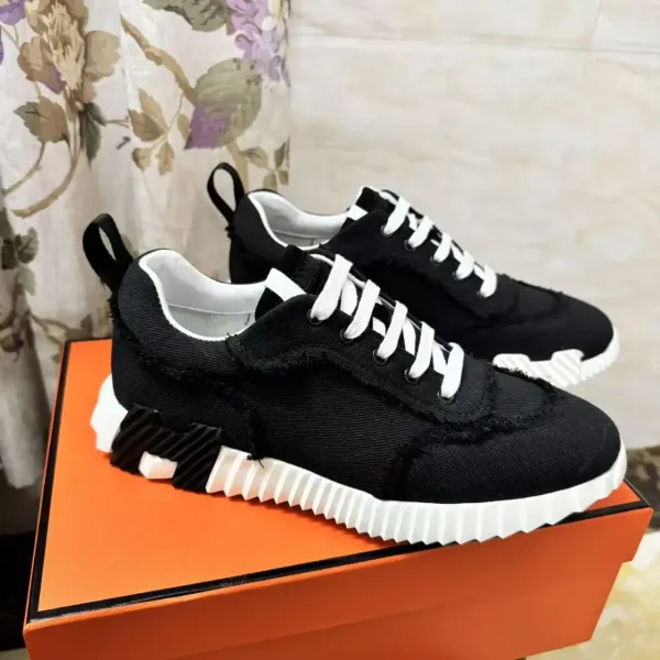 Hermès Oran Sneakers Black and White Canvas Sneakers - 1