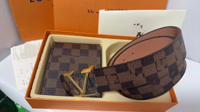 Ferragamo Belts Gancini Buckle Belt and Wallet Gift Set product detail image 14