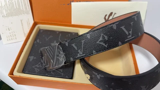 Ferragamo Belts Gancini Buckle Belt and Wallet Gift Set product detail image 24