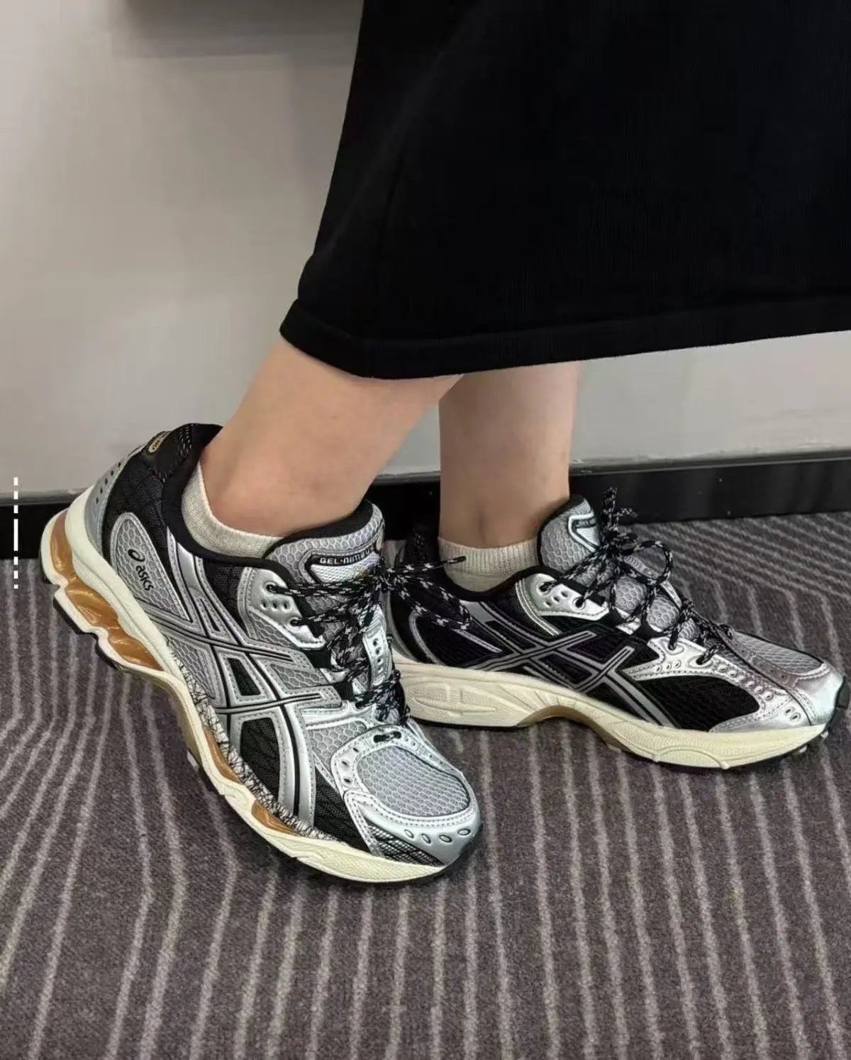 Asics Gel-Kayano 14 White Blue Black Running Shoes - 9