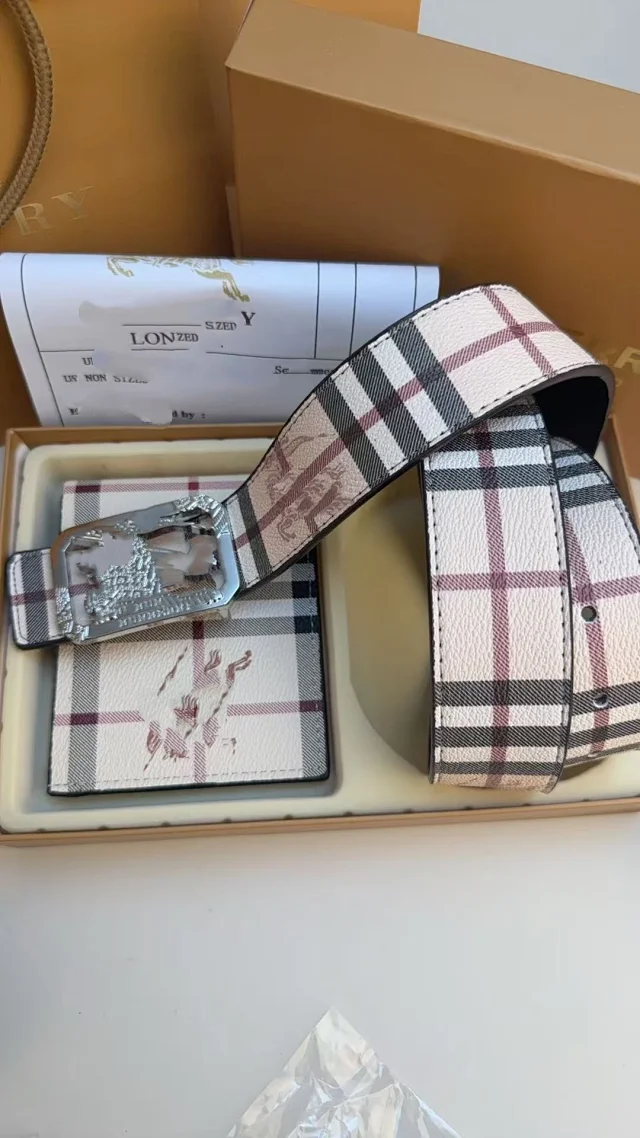 Ferragamo Belts Gancini Buckle Belt and Wallet Gift Set product detail image 36