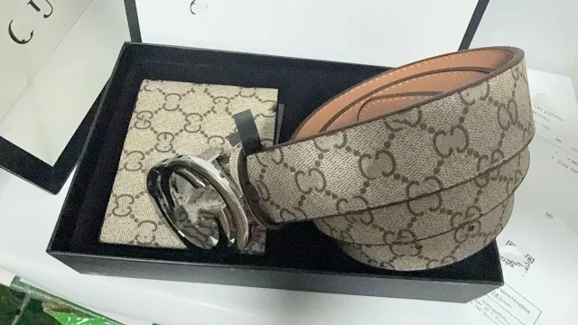 Ferragamo Belts Gancini Buckle Belt and Wallet Gift Set product detail image 3