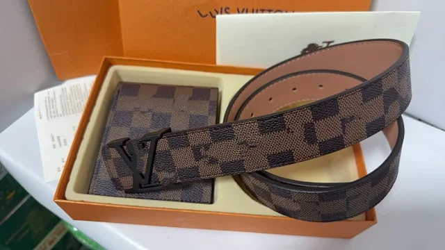 Ferragamo Belts Gancini Buckle Belt and Wallet Gift Set product detail image 15