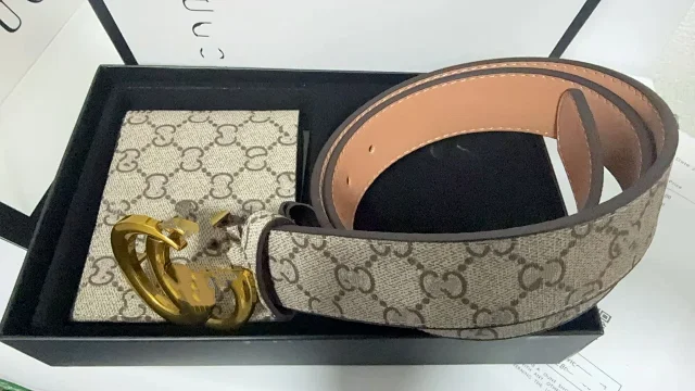 Ferragamo Belts Gancini Buckle Belt and Wallet Gift Set product detail image 6
