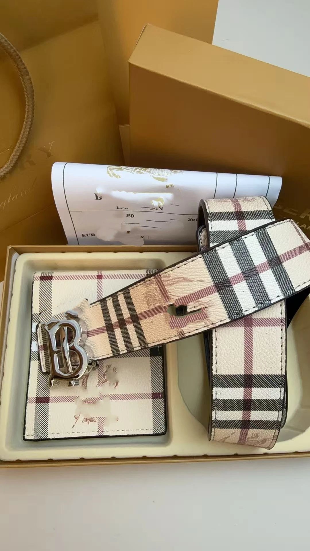 Ferragamo Belts Gancini Buckle Belt and Wallet Gift Set — Treasure silver buckle set