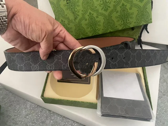 Ferragamo Belts Gancini Buckle Belt and Wallet Gift Set product detail image 45