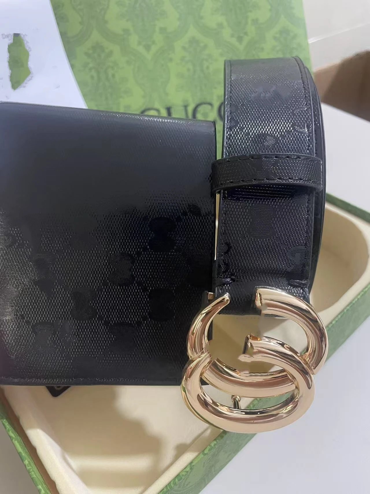 Ferragamo Belts Gancini Buckle Belt and Wallet Gift Set — Crystal gold buckle set