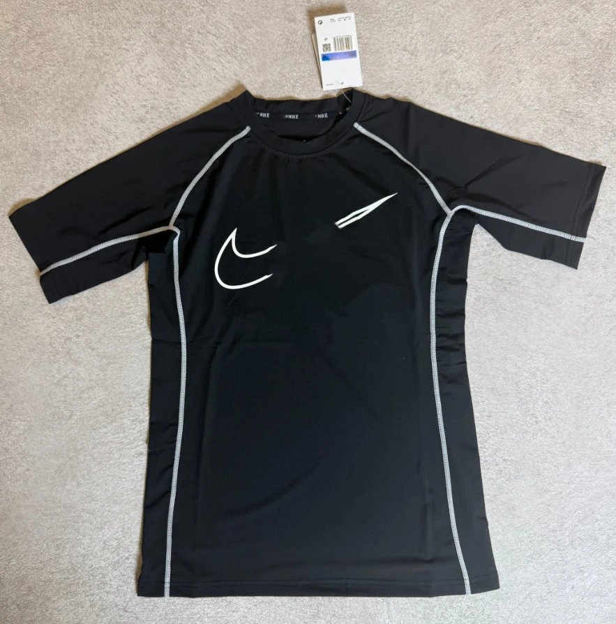 001 Black