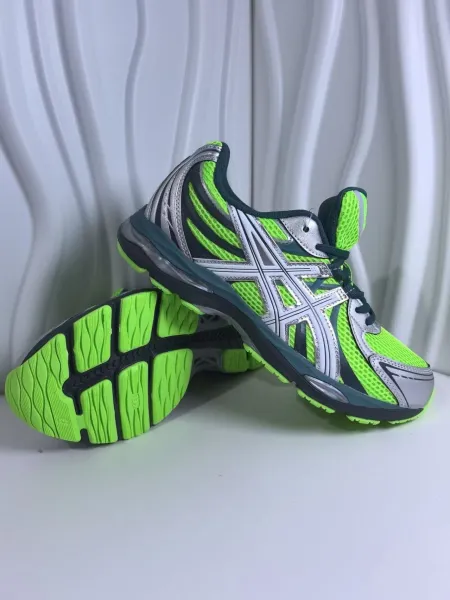 Asics Gel-Nimbus 15 Lime Green Silver Running Shoes - 1