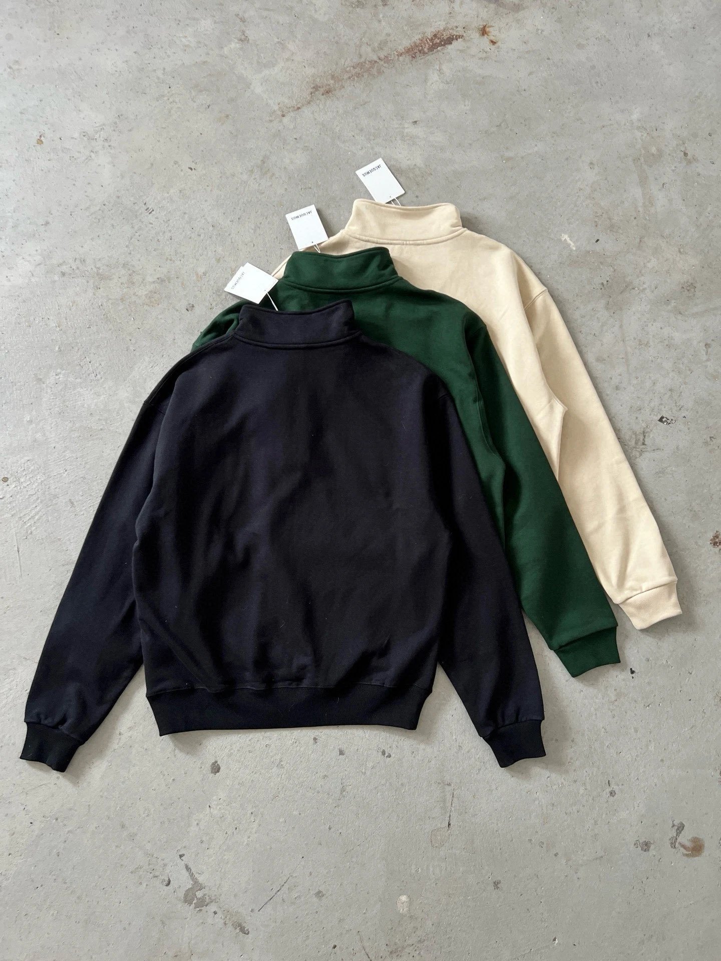 Jacquemus Bomber Cardigan Light Gray Outerwear - 24