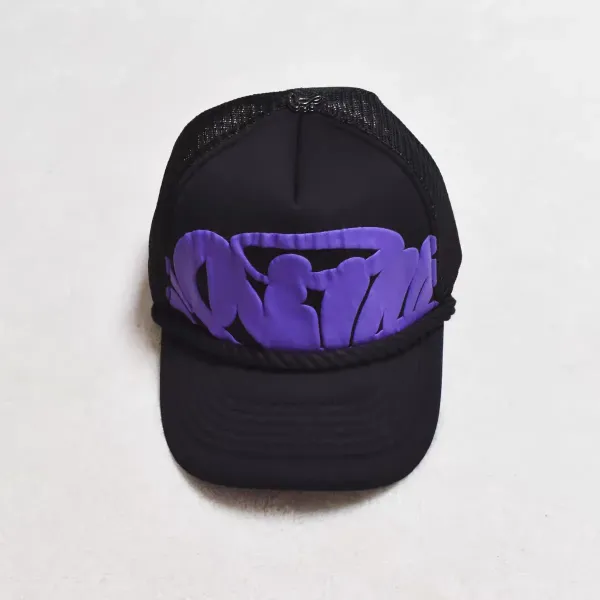 Design Purple Graffiti Trucker Hat Black - 1