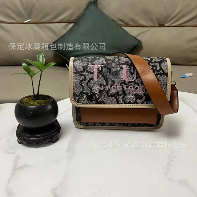 Unbranded Crossbody Bags Floral Print Flap Bag with Adjustable Strap product detail image 12