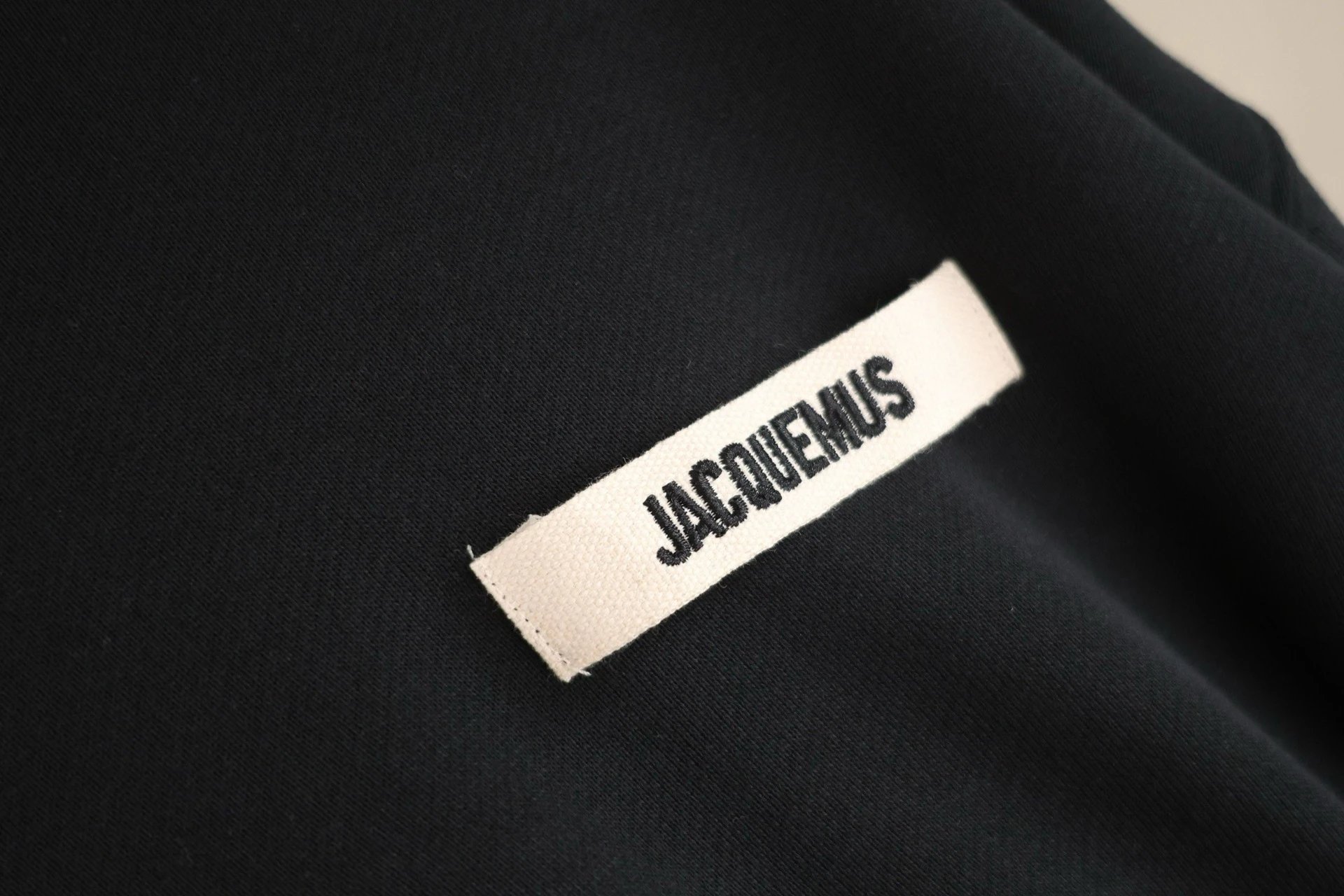 Jacquemus Bomber Cardigan Light Gray Outerwear - 43