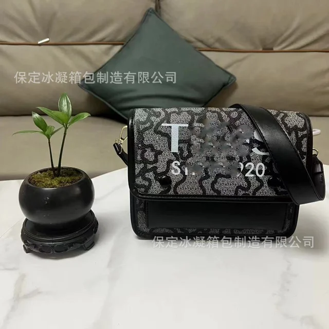 Unbranded Crossbody Bags Floral Print Flap Bag with Adjustable Strap product detail image 14
