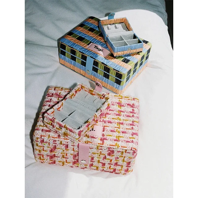 Tagi Uncategorized Tweed Jewelry Box Set product detail image 2