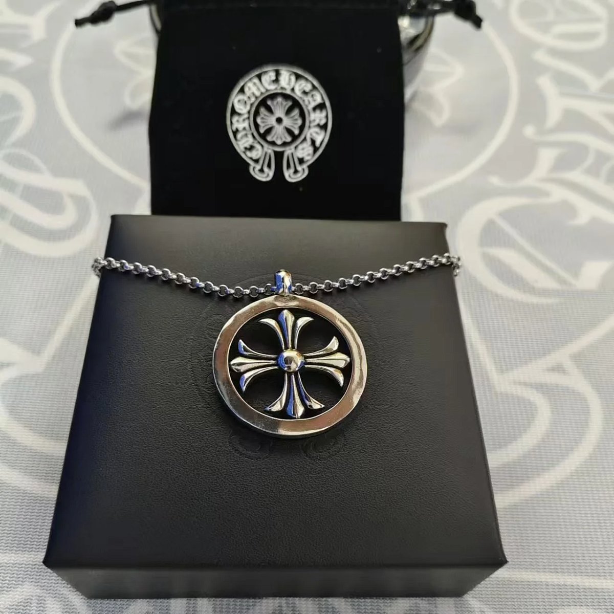 Chrome Hearts Cross Pendant Necklace Silver Jewelry Necklaces product detail 6 in Litbuy spreadsheet finds
