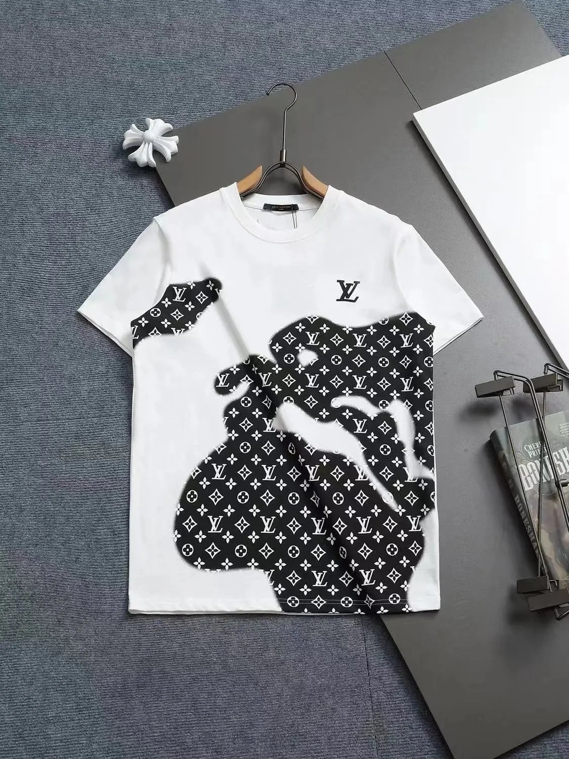Louis Vuitton Monogram White Gradient Print T-Shirt
