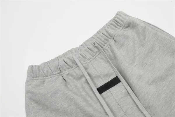 Off-White Industrial Belt Shorts Beige - 45