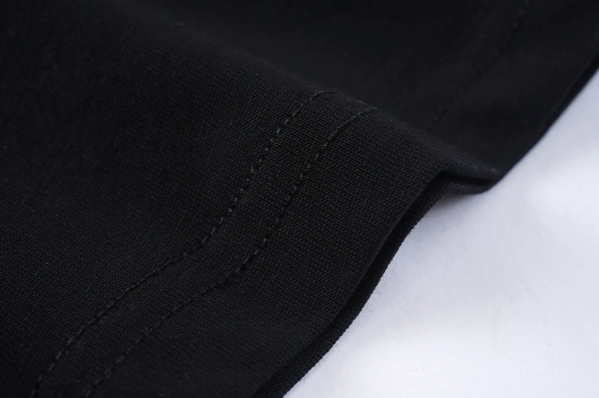 Prada Painted Logo T-Shirt Black/White - 47