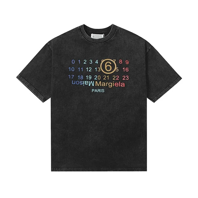 Maison Margiela T-Shirts Number Logo Graphic product detail image 4