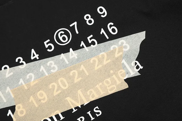 Maison Margiela T-Shirts Number Logo Graphic product detail image 11