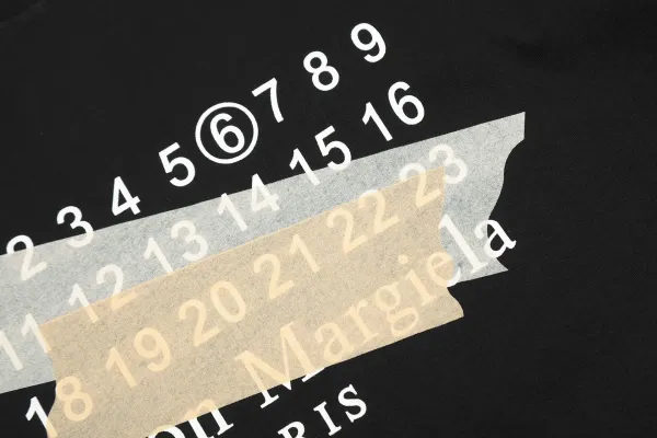 Maison Margiela Tabi Number 6 Black T-Shirt - 13