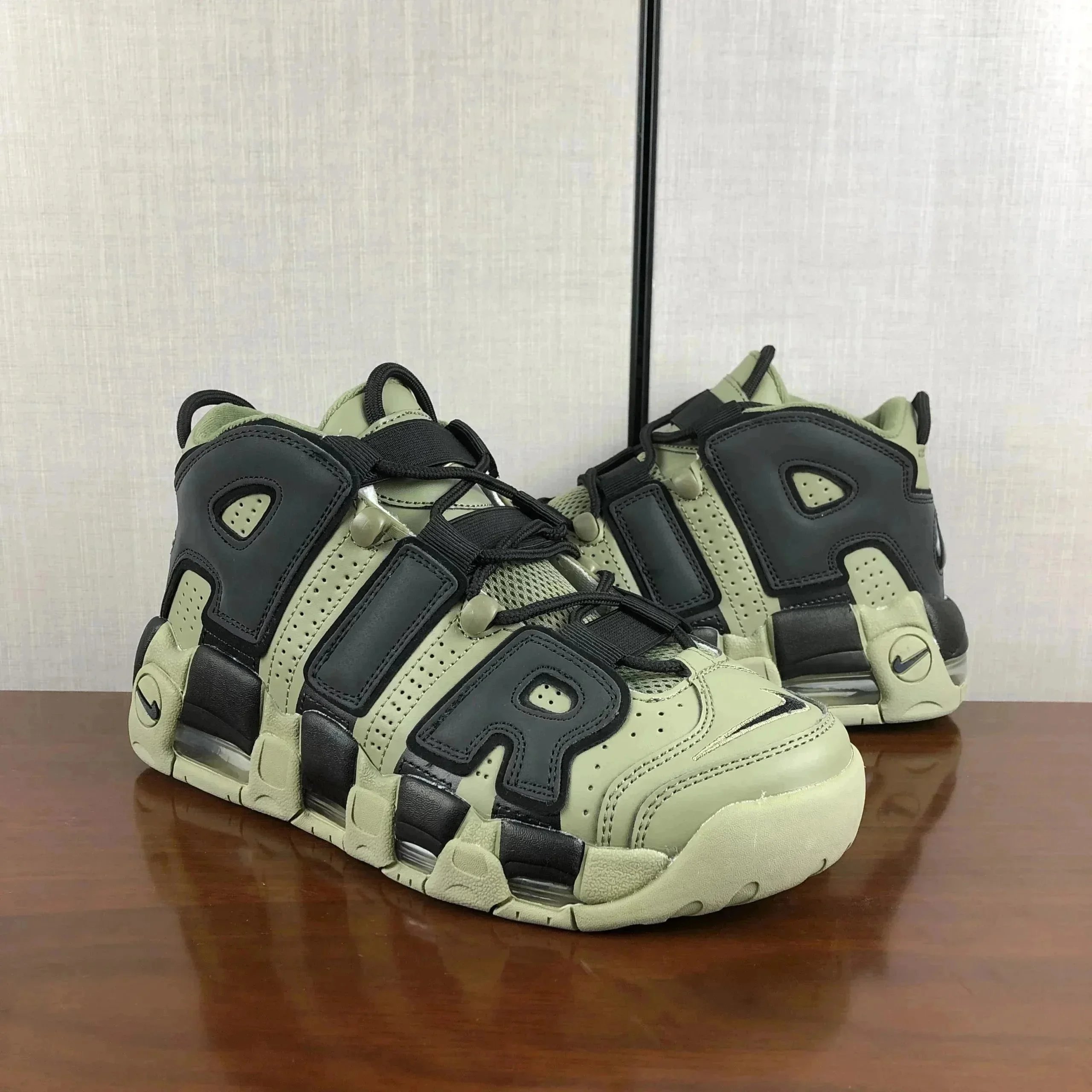 Product view 33