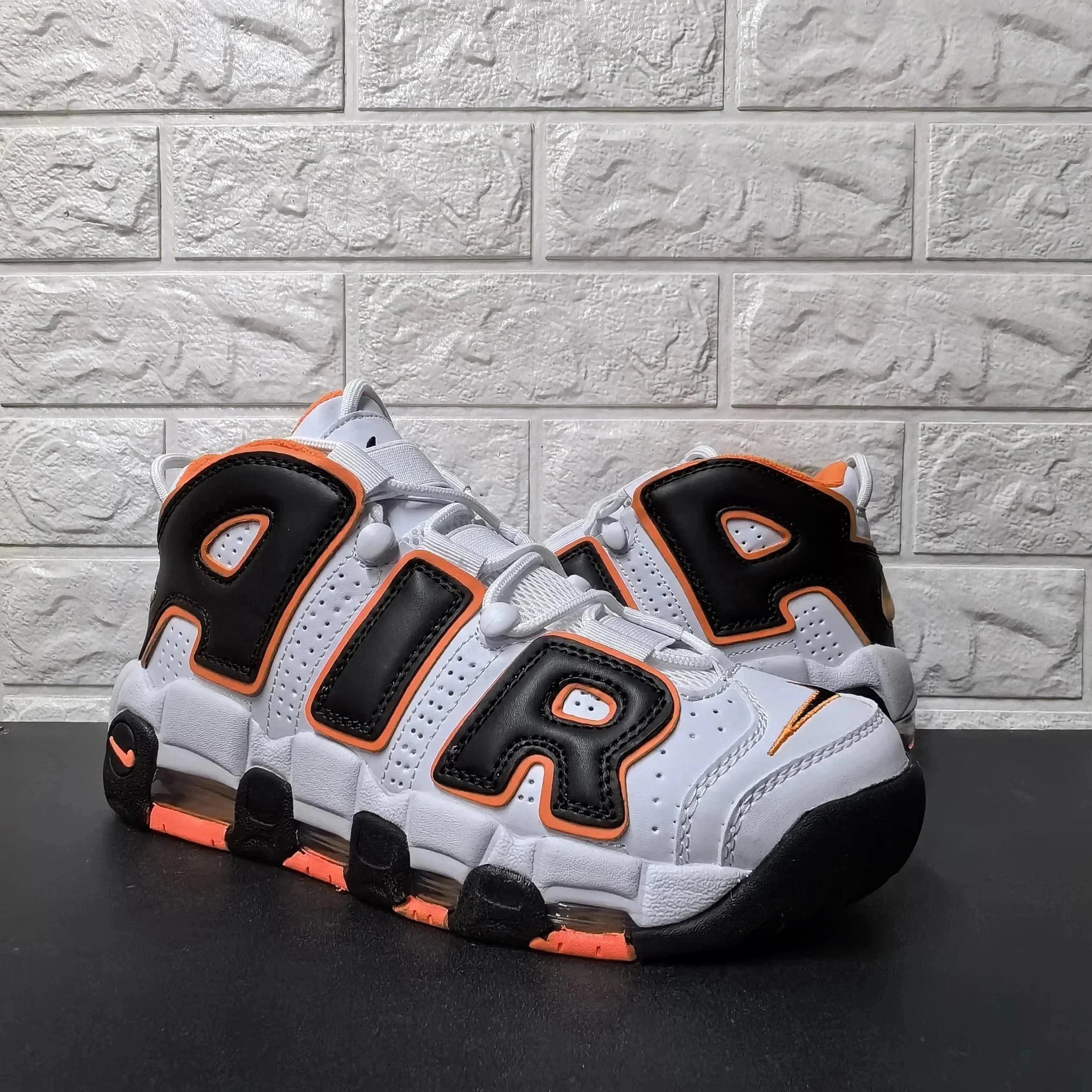 Product view 17
