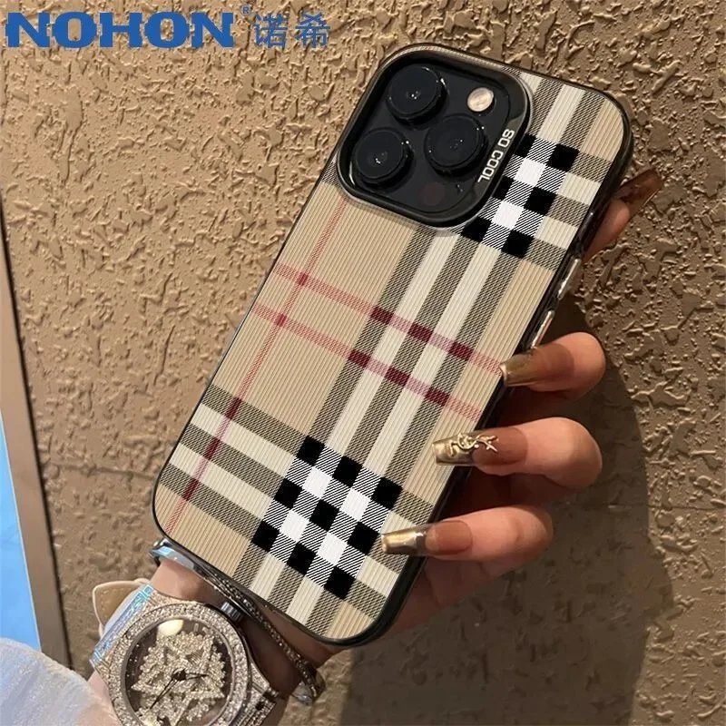 B.urberry Phone case  巴.柏.利 手 .机壳