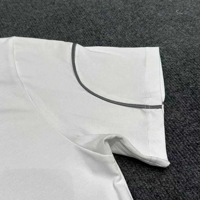 Syna T-Shirts: seller detail photo 7