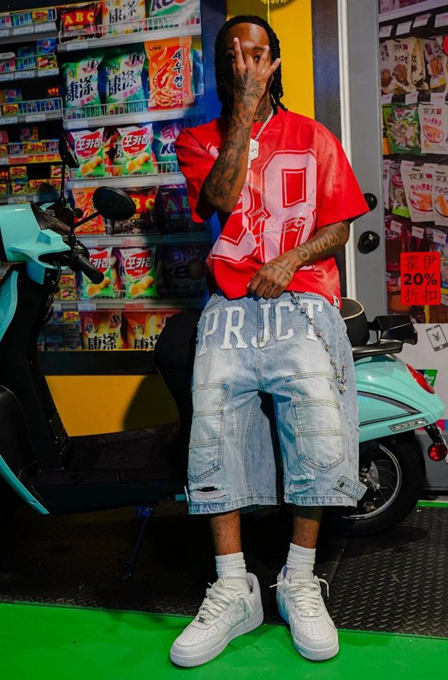 Project Capri Shorts: seller detail photo 2