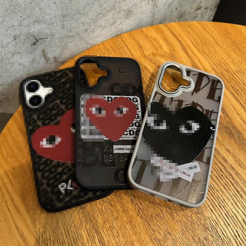 Comme des Garçons Play Fundas de Teléfono 3 Estilos