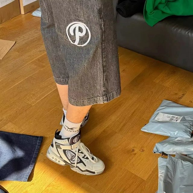 Y2K Shorts: seller detail photo 5