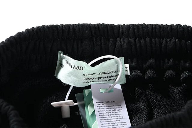 Off-White Shorts: seller detail photo 4