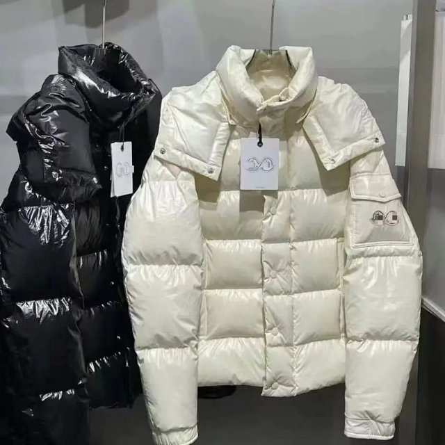 Moncler Puffer Jacket: seller detail photo 12