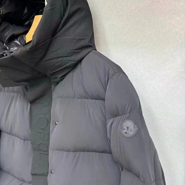 Moncler Puffer Jacket: seller detail photo 14