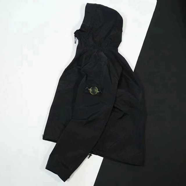Stone Island Jacket: seller detail photo 4