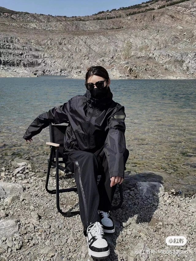 Stone Island Jacket: seller detail photo 4