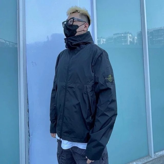 Stone Island Jacket: seller detail photo 10