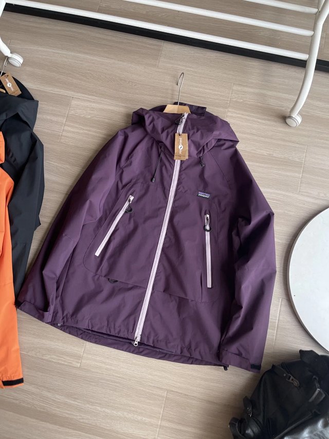 Patagonia Jacket: seller detail photo 7