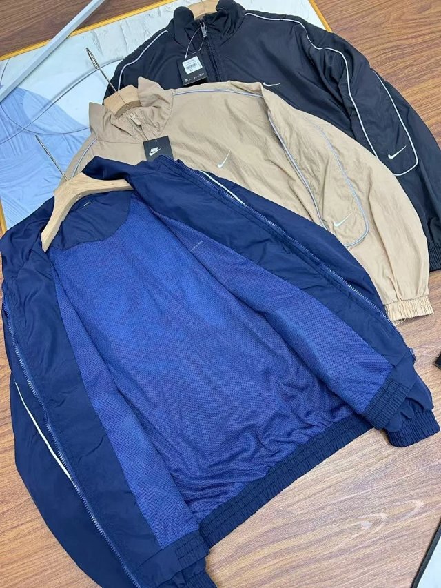 Nike Windbreaker Jacket: seller detail photo 9