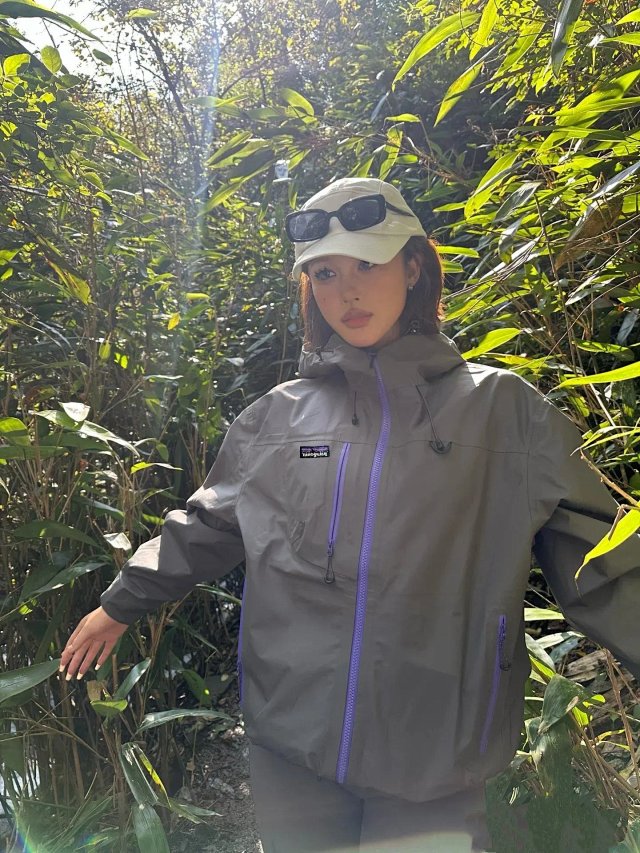 Patagonia Jacket: seller detail photo 5